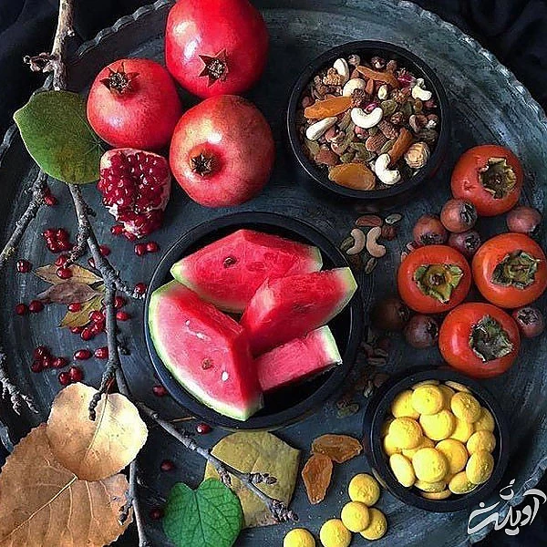 تزیین میز شب یلدا تزیین میز شب یلدا ساده و شیک جدیدترین تزیینات شب یلدا تزیین سفره یلدا با برگ پاییزی تزیین شب یلدا سنتی تزیین شب یلدا برای عروس تزیین سفره شب یلدا لاکچری عروس سفره شب یلدا امسال تزیین سفره شب یلدا روی زمین jcddk ldc af dgnh